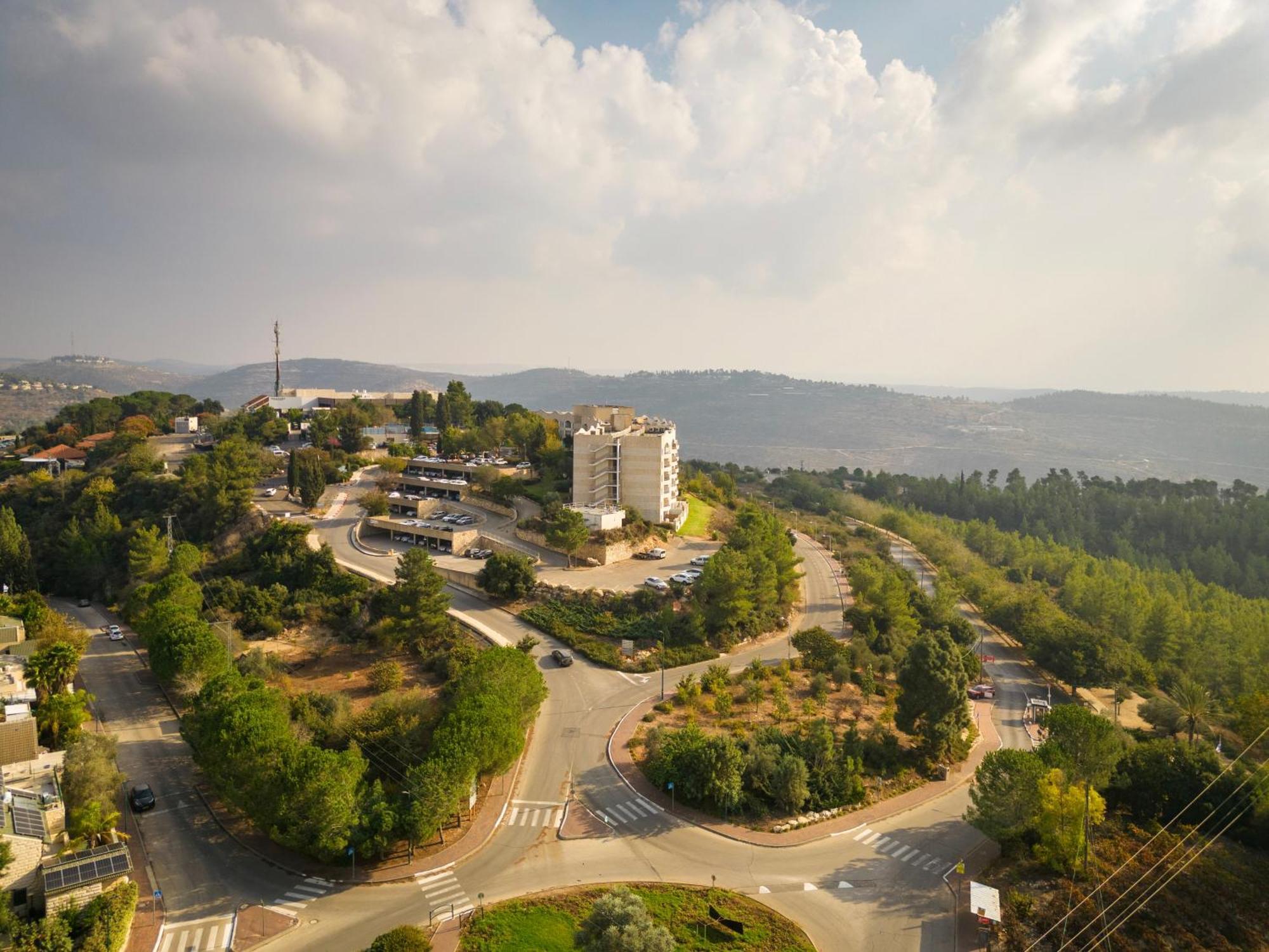 Pisgat Shoresh Exterior photo